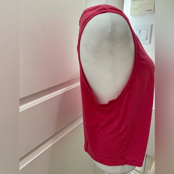 ZELLA Hot Pink Tank Top - Picture 3 of 9